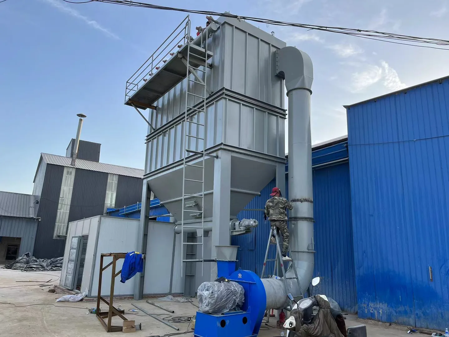 Installed ultrafine calcite powder production line with classifier and collector